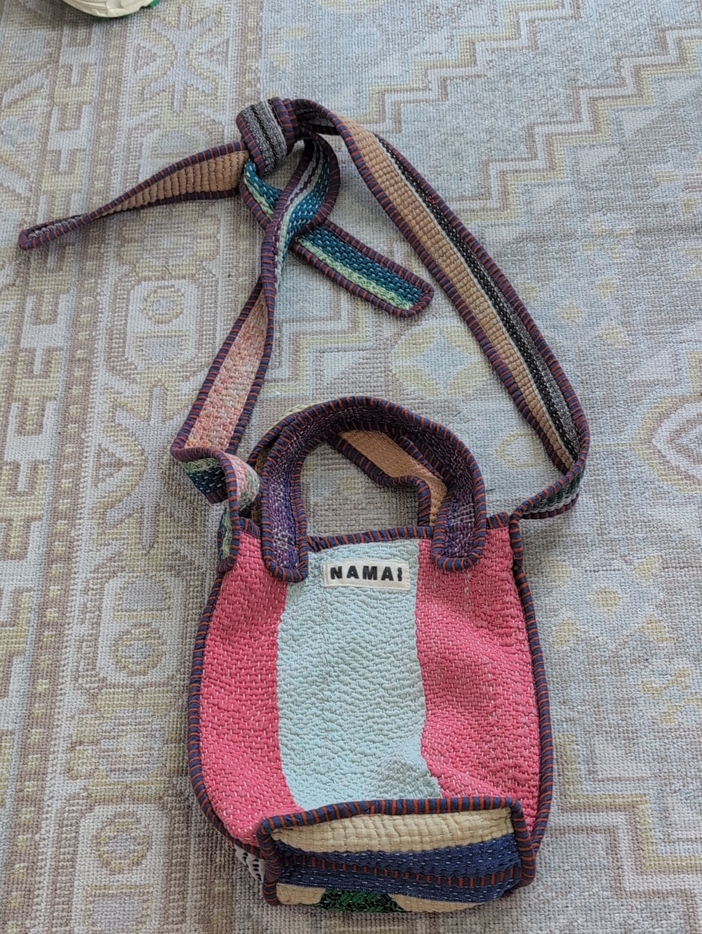 Namai Xoti Mini Zero-Waste Quilted Kantha Bag - Picture 4 of 6
